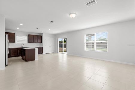 New construction Single-Family house 9434 Rally Spring Loop, Wesley Chapel, FL 33545 - photo
