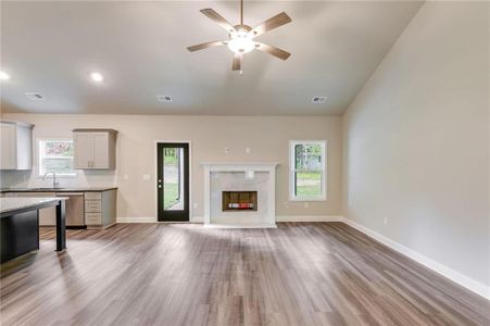 New construction Single-Family house 115 Sourwood Drive, Unit Lot 4 Springdale, Mansfield, GA 30055 - photo 6 6