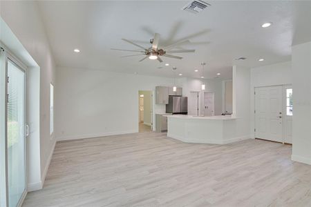 New construction Single-Family house 25845 Shawnee Street, Mount Plymouth, FL 32776 - photo 7 7