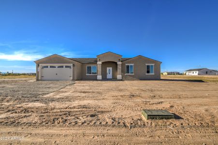 New construction Single-Family house 36718 W Buckeye Road, Tonopah, AZ 85354 - photo 0