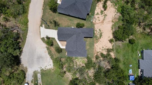 New construction Single-Family house 114 Kipapa Ct, Bastrop, TX 78602 - photo 29 29