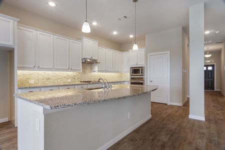 New construction Single-Family house 2619 Oakland Park Drive, Conroe, TX 77385 - photo 6 6