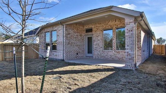 New construction Single-Family house 15607 Red Panda Road, Conroe, TX 77302 Design 1743W- photo 13 13
