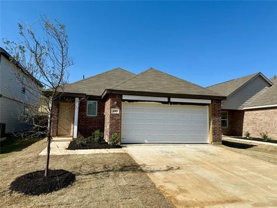 New construction Single-Family house 409 Sussex Drive, Everman, TX 76140 - photo 0