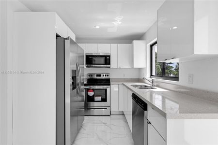 New construction Condo/Apt house 942 Nw 116Th St, Unit 942, Miami, FL 33168 - photo 6 6