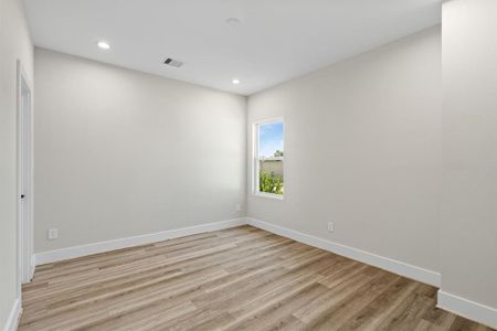 New construction Single-Family house 2131 Blalock Road, Unit E, Houston, TX 77080 - photo 27 27