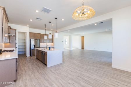 New construction Single-Family house 7550 W Gelding Drive, Peoria, AZ 85381 5524- photo 19 19