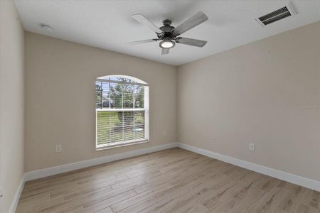 New construction Single-Family house 5409 Idleweise Court, Spring Hill, FL 34606 - photo 32 32