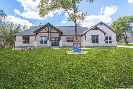 New construction Single-Family house 173 Timber Place, La Vernia, TX 78121 - photo 8 8