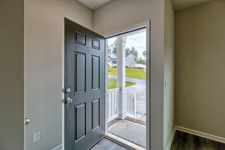 New construction Single-Family house 13 Catchers Circle, Four Oaks, NC 27524 - photo 13 13