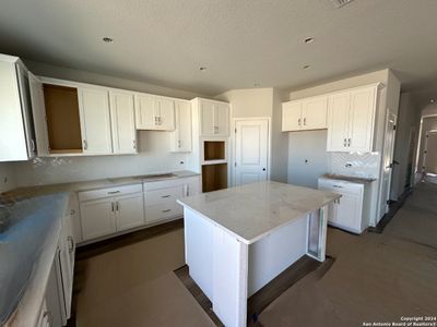 New construction Single-Family house 1309 Meester, San Antonio, TX 78245 Laurel Homeplan- photo 10 10
