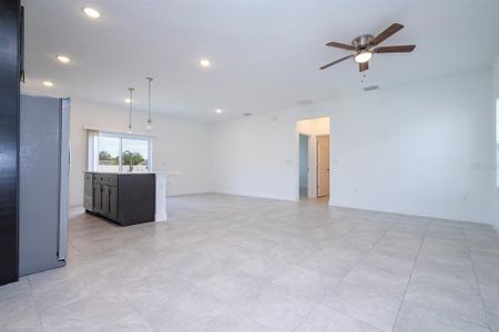 New construction Single-Family house 4725 Sw 166Th Loop, Ocala, FL 34473 - photo 3 3