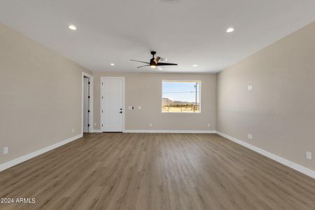 New construction Single-Family house 57812 W Fulcar Road, Maricopa, AZ 85139 - photo 14 14