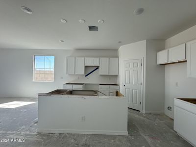 New construction Single-Family house 10832 W Luxton Lane, Tolleson, AZ 85353 Poppy Homeplan- photo 8 8