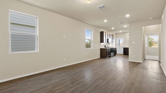 New construction Single-Family house 101 Black Bear Drive, Huntsville, TX 77340 - photo 9 9