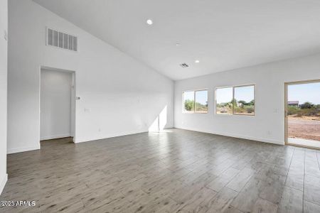 New construction Single-Family house 15620 S Cananea Circle, Arizona City, AZ 85123 - photo 4 4