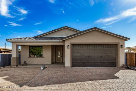 New construction Single-Family house 9307 W Jefferson Street, Tolleson, AZ 85353 - photo 0