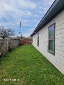 New construction Single-Family house 4313 King Street, Greenville, TX 75401 - photo 18 18