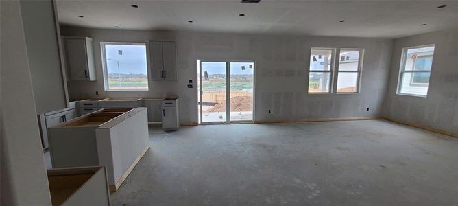 New construction Single-Family house 518 Palo Brea Loop, Hutto, TX 78634 Colton Homeplan- photo 5 5
