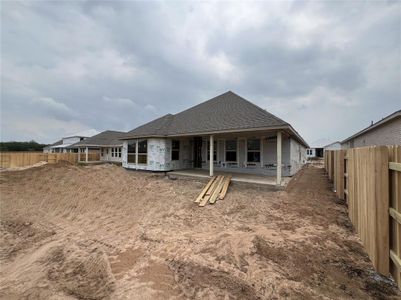 New construction Single-Family house 190 Grand Teton Dr, Kyle, TX 78640 Cheyenne Homeplan- photo 18 18