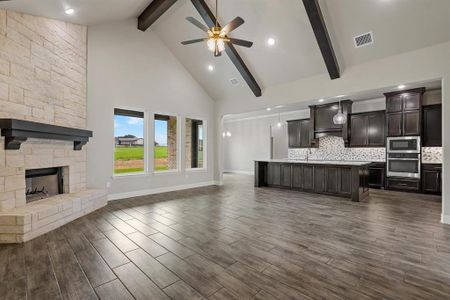 New construction Single-Family house 1055 Elevation Trail, Weatherford, TX 76087 - photo 7 7