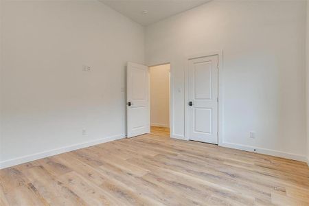 New construction Townhouse house 441 W Morphy Street, Fort Worth, TX 76104 - photo 24 24