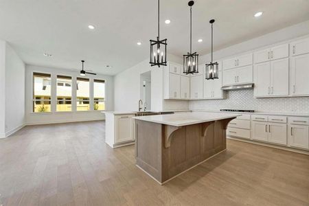 New construction Single-Family house 273 Five Mile Creek Way, Kyle, TX 78640 Brentwood Plan- photo 7 7