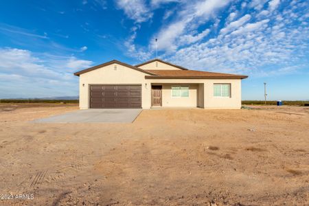 New construction Single-Family house 907 S 371St Drive, Tonopah, AZ 85354 - photo 0