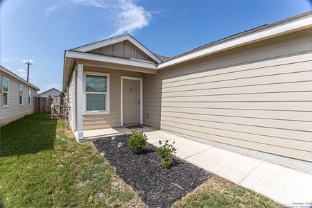 New construction Single-Family house 13919 Jersey Cow, San Antonio, TX 78252 - photo 0