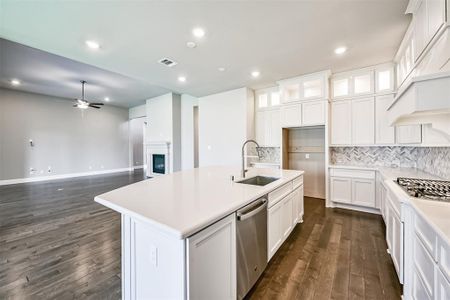 New construction Single-Family house 7002 Shoreline View Drive, Katy, TX 77493 - photo 10 10