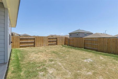 New construction Single-Family house 231 Driftwood Ln, Bastrop, TX 78602 - photo 26 26