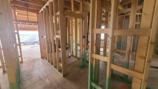New construction Single-Family house 919 Palo Brea Loop, Hutto, TX 78634 Livingston Homeplan- photo 24 24