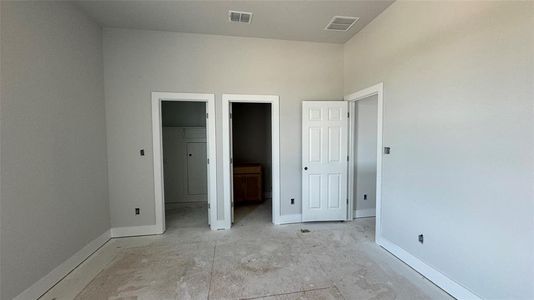 New construction Single-Family house 360 Crescent Moon Court, Dripping Springs, TX 78620 Lexington Homeplan- photo 18 18