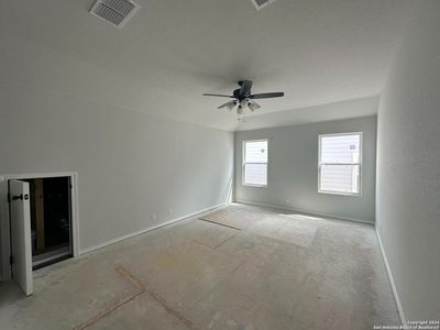 New construction Single-Family house 1324 Lockett Falls, San Antonio, TX 78245 Yaupon Homeplan- photo 16 16