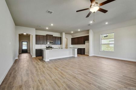 New construction Single-Family house 2264 Meadow Way St, New Braunfels, TX 78132 Navasota- photo 10 10