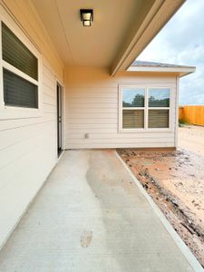 New construction Single-Family house 3327 Falling Brook Drive, Baytown, TX 77521 - photo 49 49