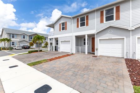 New construction Townhouse house 903 Se 19Th St, Homestead, FL 33034 - photo 18 18