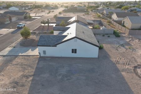New construction Single-Family house 10919 W Carmelita Circle, Arizona City, AZ 85123 - photo 31