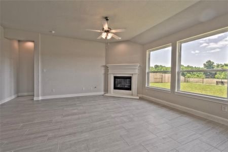 New construction Single-Family house 12019 Champions Forest Drive, Mont Belvieu, TX 77535 - photo 12 12