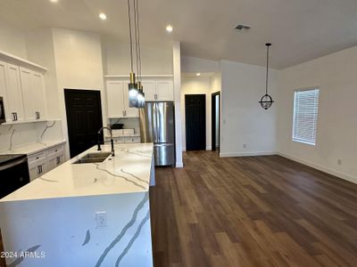 New construction Single-Family house 7 S 92Nd Avenue, Tolleson, AZ 85353 - photo 14 14