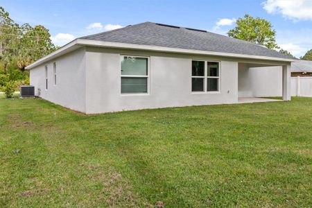 New construction Single-Family house 26 Birchwood Drive, Palm Coast, FL 32137 - photo 2 2