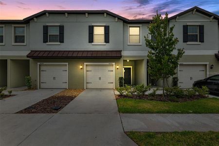 New construction Townhouse house 30830 Veridian Way, Wesley Chapel, FL 33543 - photo
