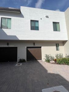 New construction Townhouse house 8356 Nw 43 Street, Doral, FL 33166 - photo 1 1