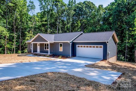 New construction Single-Family house 110 Imperial Heights Road, Statesville, NC 28625 - photo 3 3