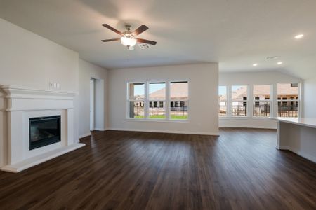 New construction Single-Family house 157 Constitution Way, Kyle, TX 78640 - photo 10 10