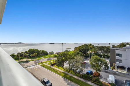 New construction Condo/Apt house 1020 Sunset Point Road, Unit 402, Clearwater, FL 33755 - photo 7 7