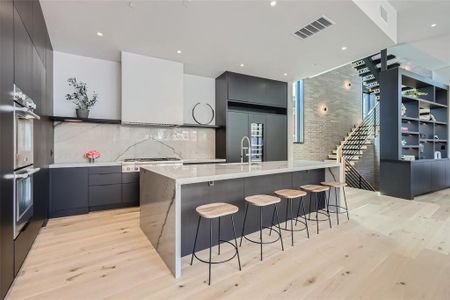 New construction Single-Family house 1315 W 9Th St, Unit B, Austin, TX 78703 - photo 4 4