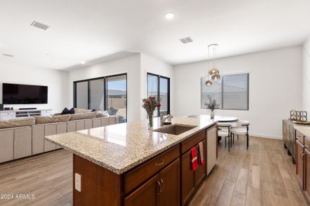 New construction Single-Family house 8021 W Northview Avenue, Glendale, AZ 85303 - photo 12 12