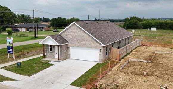 New construction Single-Family house 10501 Mahogany Wood Way, Fort Worth, TX 76140 - photo 0 0