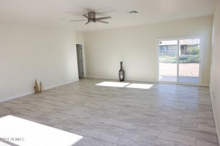 New construction Single-Family house 527 W Mobile Lane, Phoenix, AZ 85041 - photo 48 48